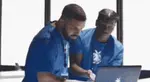 drake-laptop-drake.gif