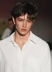 male-model-francisco-lachowski-on-top-of-being-handsome-asf-v0-rrxuw64ie29c1.jpg